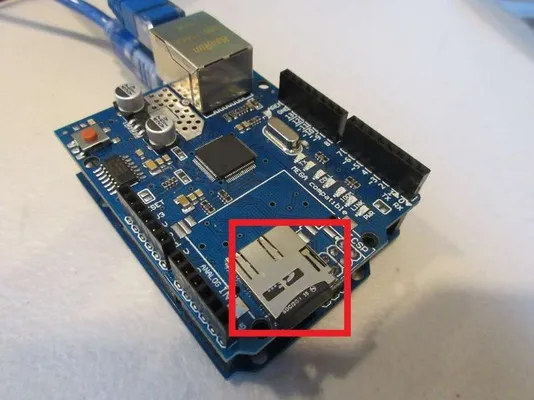 SD card in SD slot