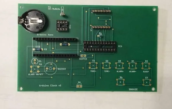 R1 is mounted vertically to save space. Bend one of the leads 180 degrees to make it fit. Then, put it on the PCB with the actual resistor in the circle. Next, be sure to leave at least 2mm of lead space on Y1 at the top of the PCB. Solder on R1 and Y1.